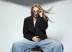 Ilona Brezoianu, jurat cu normă-ntreagă la „Te cunosc de undeva!” „Există surprize după fiecare moment”. EXCLUSIV