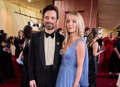 Cum a sărbătorit Sebastian Stan după decernarea Premiilor Oscar. Cine l-a însoțit la petrecerea Vanity Fair
