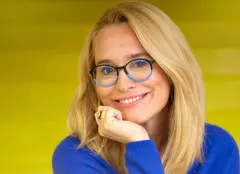 Andreea Esca, criticată de internauți: „De 30 de ani, cititoare de promptere!”. Ce răspuns a avut prezentatoarea