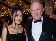 Salma Hayek, imagine de colecție cu soțul ei și fiica lor. Mesajul publicat de ziua lui François-Henri Pinault. „Mă îndrăgostesc de tine tot mai profund”