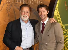Patrick Schwarzenegger s-a căsătorit cu Abby Champion, după 10 ani de relație: invitați de la Hollywood și petrecere pe malul lacului