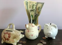 4 din 10 angajați sunt nemulțumiți de salariul lor actual și resimt presiune financiară în viața de zi cu zi