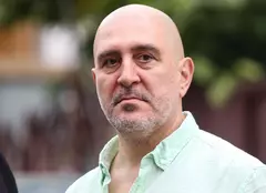 Răzvan Exarhu este prezentatorul emisiunii „La bine și la roast”. De ce crede că rolul i se potrivește de minune