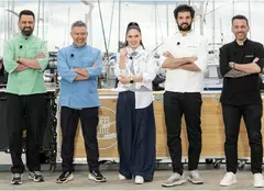 Spectacol la „Chefi la cuțite”, 1 decembrie 2025: al patrulea cuțit de aur al sezonului și o nouă luptă pentru amulete