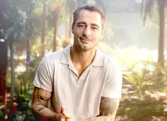 Cine este Vladimir Drăghia de la „Desafio: Aventura”. De la rebelul din „Narcisa sălbatică”, la lupta pentru 150.000 de euro