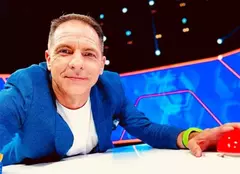 Îl recunoști? Dan Negru, transformare spectaculoasă: Cum arăta „Regele Audiențelor” la primele apariții pe sticlă