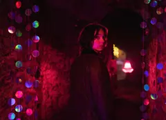 Emma Myers revine în forță pe Netflix! Sezonul doi din „Crima perfectă. Instrucțiuni pentru fete cuminți” s-a lansat cu un caz plin de mister