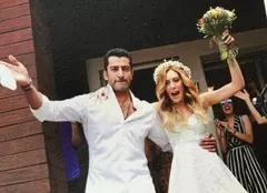 Kenan İmirzalıoğlu și Sinem Kobal, 10 ani de la nunta de poveste! Imaginile rare publicate de actriță