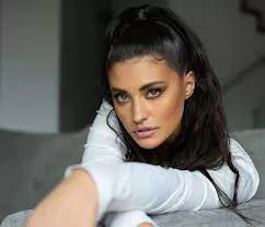 antonia-3