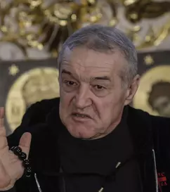 Suma colosală scoasă din buzunar de Gigi Becali: motivul incredibil pentru care a cărat milioanele în sacoșă până la mănăstirile de pe Muntele Athos