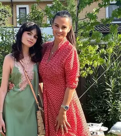 Anca Serea scoate o avere din buzunar! Fiica ei, Sarah, se mută în Italia. Taxa uriașă pe care o plătește la una dintre cele mai exclusiviste școli de modă