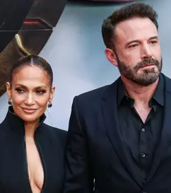 Ce se întâmplă cu Ben Affleck? Fotografiile recente le-au dat de gândit fanilor. A slăbit enorm și este de nerecunoscut