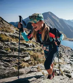 Delia își testează limitele în Dolomiți! Pasiunea care o ține în formă maximă: „Țopăind ca un căprior liber”