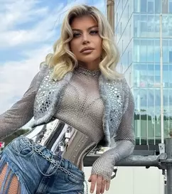 Loredana, amintire dureroasă din tinerețe: și-a surprins fostul iubit cu o altă fată într-o discotecă. „A fost șoc”