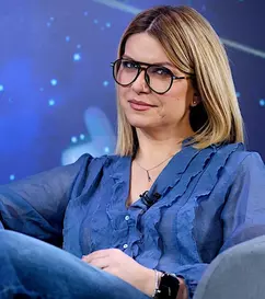 Andreea Marinescu, fotografie rară alături de soțul ei. Prezentatoarea Știrilor Pro TV a sărbătorit 9 ani de căsnicie