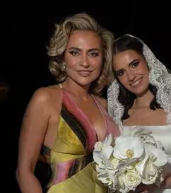 Fiica Adinei Buzatu a făcut nunta! Imagini rare de la petrecere. Andra și Cătălin Măruță, printre invitați