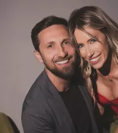 Gabriela Prisăcariu a plecat în Malta cu Tiago. Cum a reacționat Dani Oțil când și-a revăzut fiul