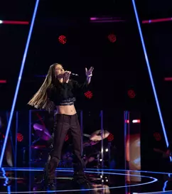 Theo Rose devine concurentă la „Vocea României”. Ce propunere îi face Irina: „Eu la anul plec și scaunul ăsta rămâne liber”