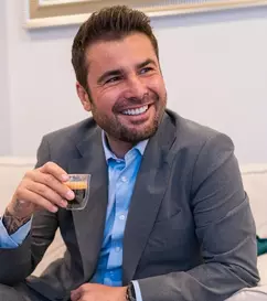 Adrian Mutu ar fi bătut palma cu Antena 1 pentru Survivor 2027. Cine s-a întâlnit cu „Briliantul”