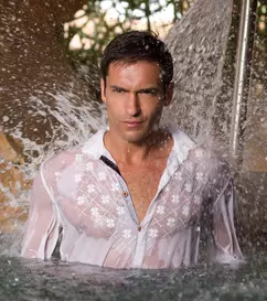 De la „Numai iubirea” la „Aniela”: cele 7 telenovele românești de pe Acasă TV care au făcut istorie