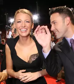 16 idile de la Hollywood care au pornit de la chimia de pe ecran. Adevăr sau doar zvon?
