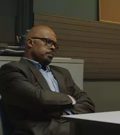 Au început filmările pentru „Băieți Buni: pe viață”. Cabral și Dragoș Bucur revin în rolurile de polițiști, după 20 de ani. Ce actori mai fac parte din distribuție
