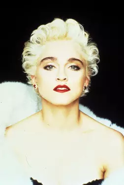 Madonna_85.jpg
