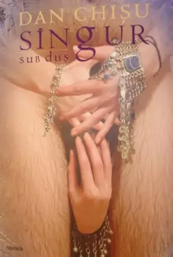 Singur_sub_dus___chisu.jpg
