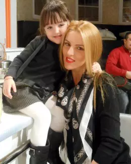 denianechifor-1354459362