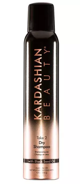 Șampon uscat, Kardashian Beauty Hair, 95 lei, disponibil Douglas