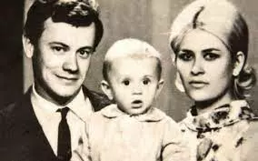 uritescu si familia lui