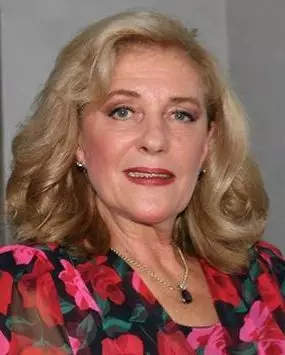 stela enache liceeeniî