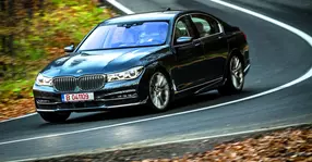 BMW 730d xDrive – Vitrina cu tehnologie