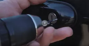 Cum furi o mașină în doar 60 de secunde