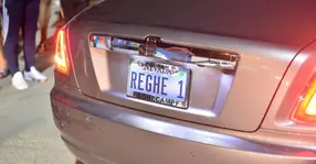 Ce mașină are Laurențiu Reghecampf! Uite ce numere și-a ales stelistul!