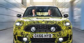 MINI Countryman va fi oferit într-o versiune hibridă