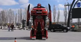 O mașină Transformers adevărată poate fi a ta. Dacă ai 600.000 de euro...