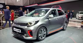 Geneva LIVE 2017 - Standul KIA - Picanto și Stinger