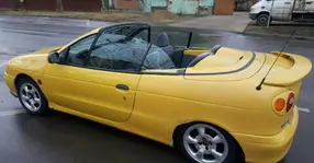Top - 10 mașini cabrio second până în 1000 euro
