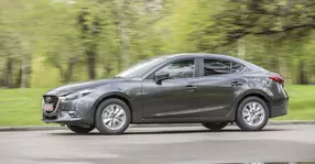 Mazda3 Sedan - Rafinament japonez