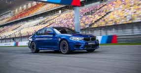 BMW M5 a stabilit un nou record pe Shanghai International Circuit