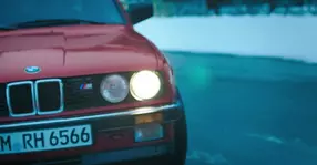 Să nu aduci bradul acasă cu un BMW M! Sfatul vine chiar de la bavarezi