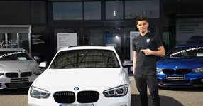 Ce mașină a primit Ianis Hagi de la BMW