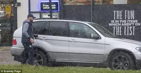 Autoritățile engleze plătesc parcarea BMW-ului unui interlop care ar trebui să se afle după gratii