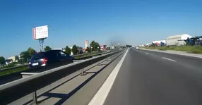 VIDEO: Încă un șofer surprins pe contrasens pe autostradă în România