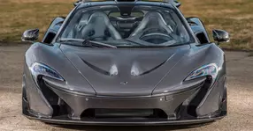 Jenson Button își vinde McLaren-ul P1