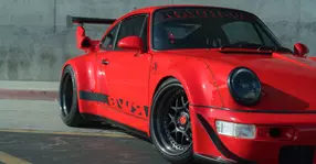 Un Porsche unicat este de vânzare: Iată ce înseamnă un 911 RWB!