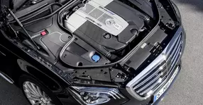 Mercedes-AMG renunță treptat la propulsoarele V12