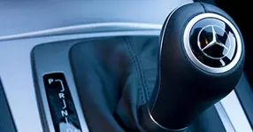 De ce vinde ANAF un Mercedes-Benz E220 CDI cu doar 5000 de lei?