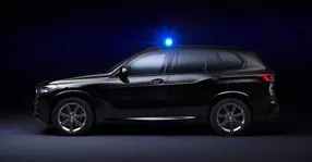 Acesta este cel mai sigur BMW X5 din gama actuală!